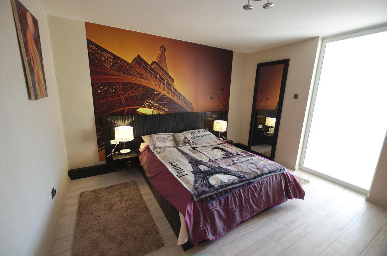 5 Apartshotel Faleza Galati מראה חיצוני תמונה
