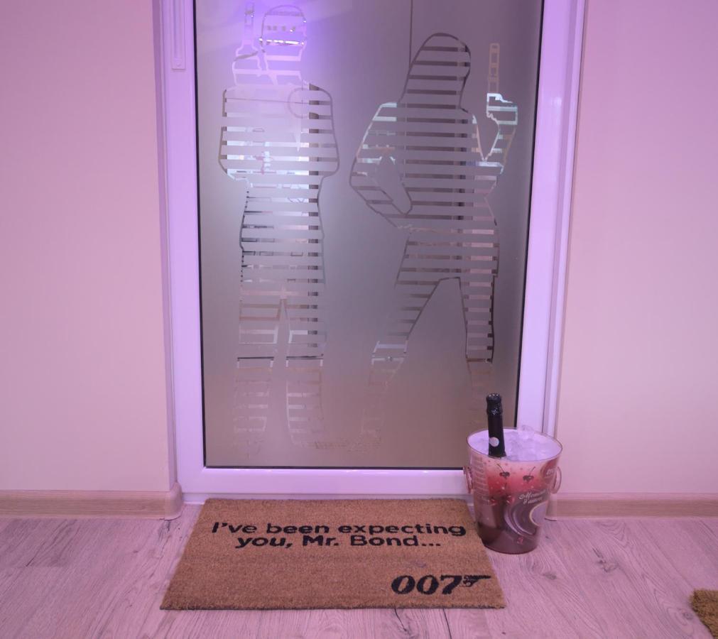 5 Apartshotel Faleza Galati מראה חיצוני תמונה