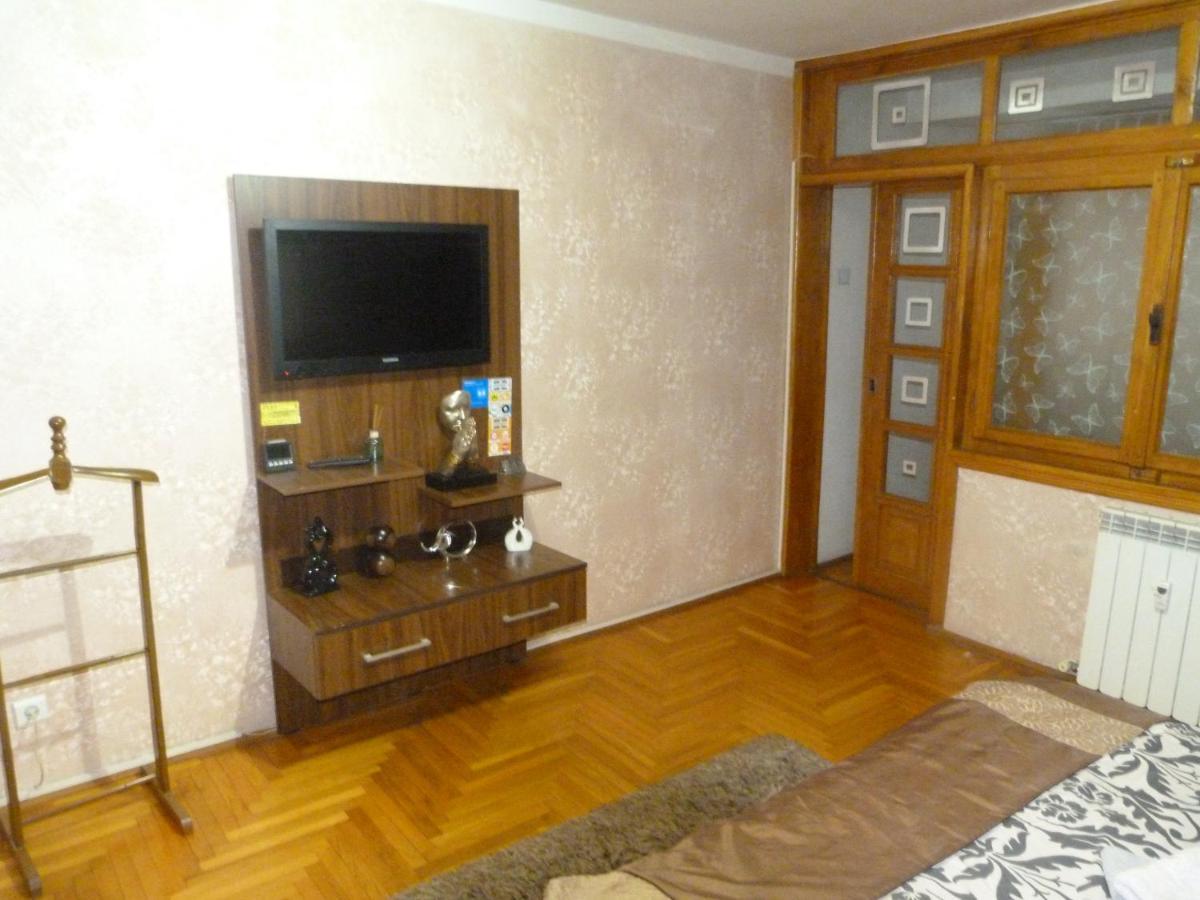 5 Apartshotel Faleza Galati מראה חיצוני תמונה